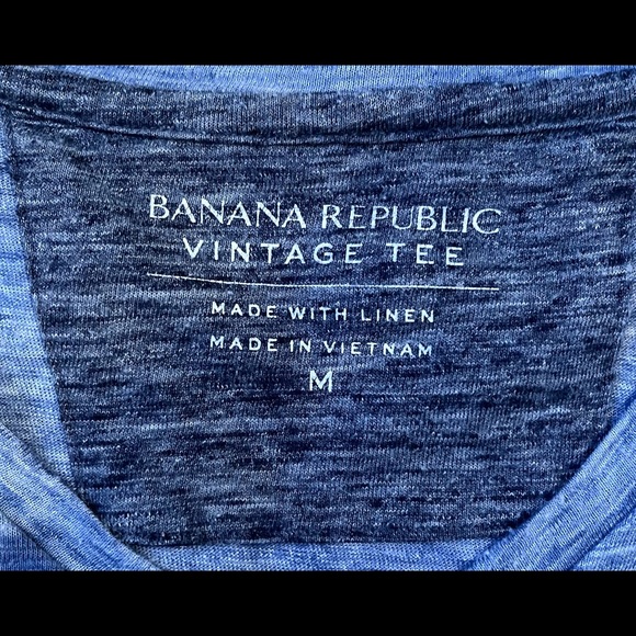 Banana Republic Vintage Tee - Picture 3 of 3